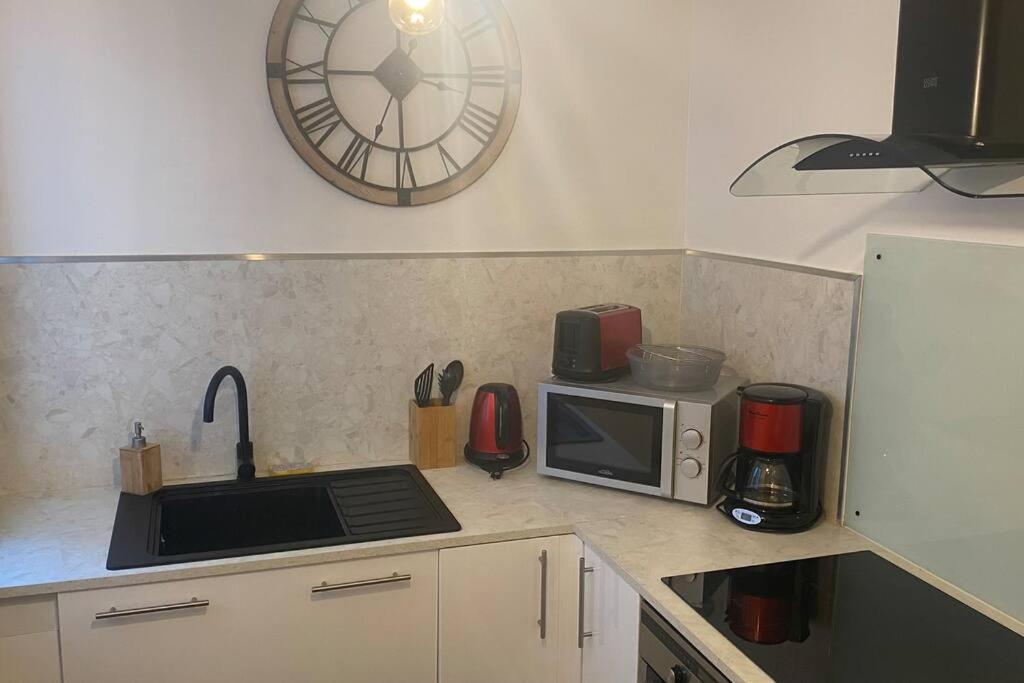 * Logement Haut De Gamme Centre * ペルピニャン エクステリア 写真