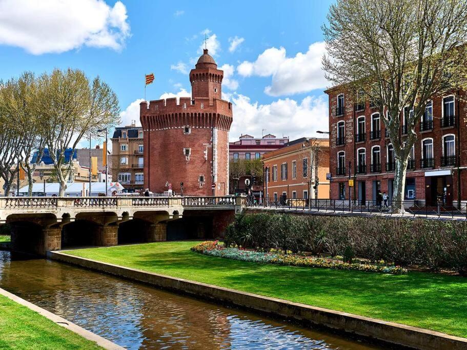 * Logement Haut De Gamme Centre * ペルピニャン エクステリア 写真